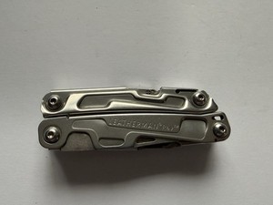 Leatherman multi-tool:  Rev Good Condition - FREE SHIPPING