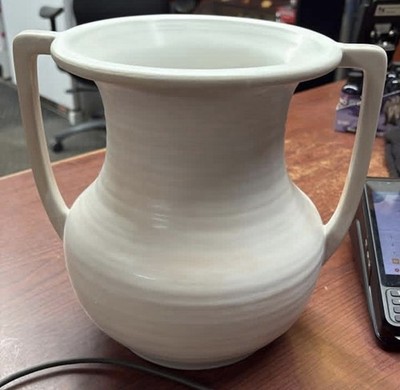 Ceramic Organic Modern Vase Threshold