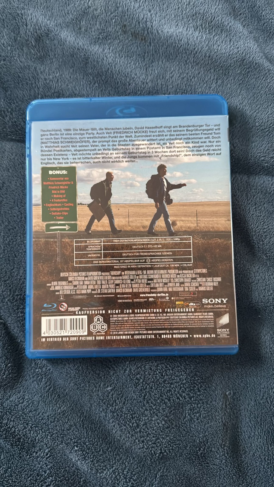🇺🇸 Friendship! (Blu-ray) image 3