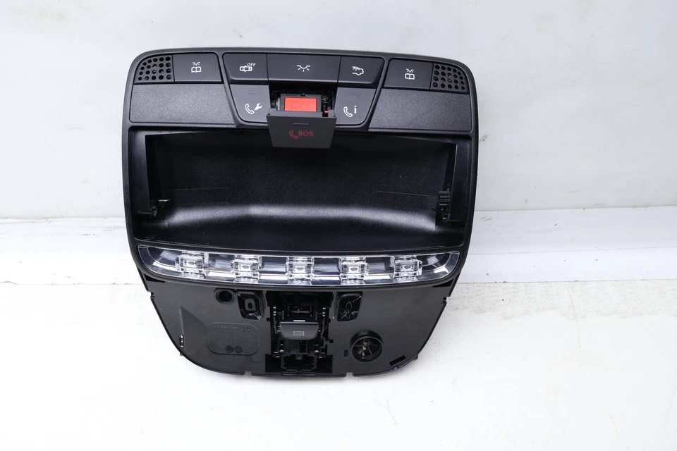 2016-2018 MERCEDES-BENZ C350E - Front Overhead Console / DOME Light 0009008815 - Image 2 of 4