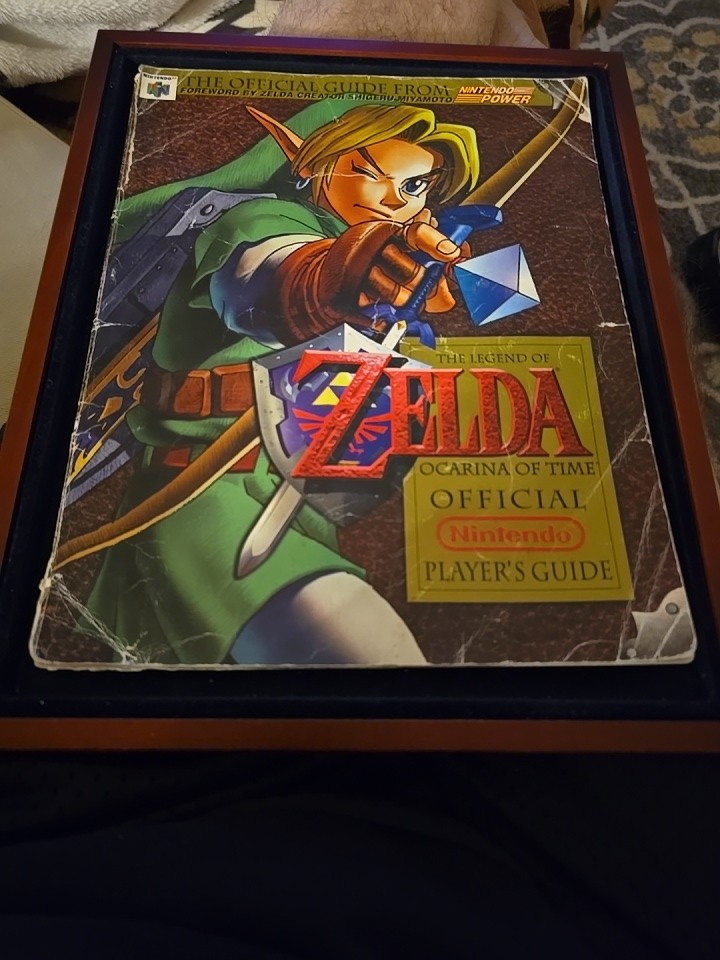 Legend of Zelda Ocarina of Time Official Nintendo Player's Guide with Map