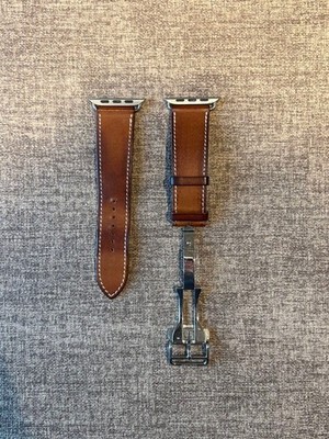 HERMES Simple Tour Leather Strap Apple Watch 44mm Fauve Barenia Deployant Unisex