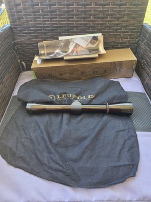 Vtg Leupold VX-ll M8-4X  Black Rifle Scope In Pre Owned Condition Untested J4