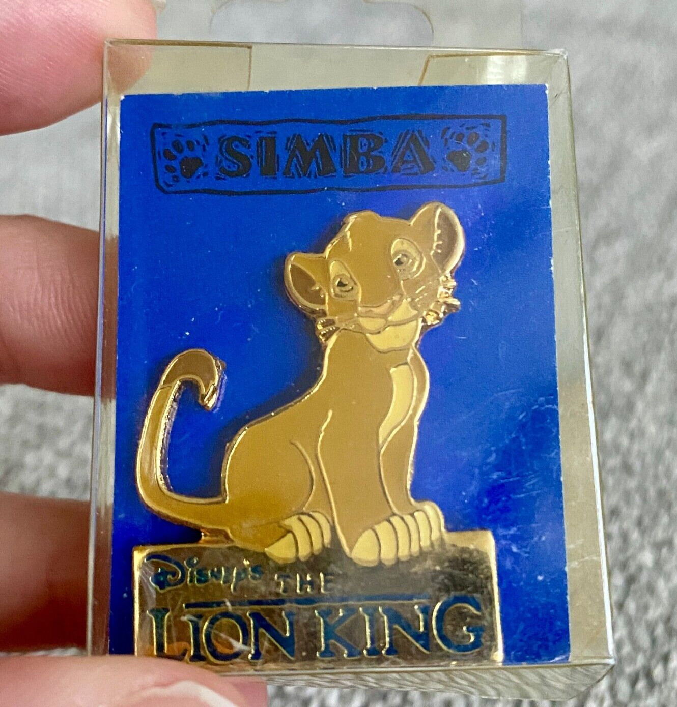 RARE Vintage 90s Disney Japan Young Simba The Lion King Title Logo LE Boxed Pin