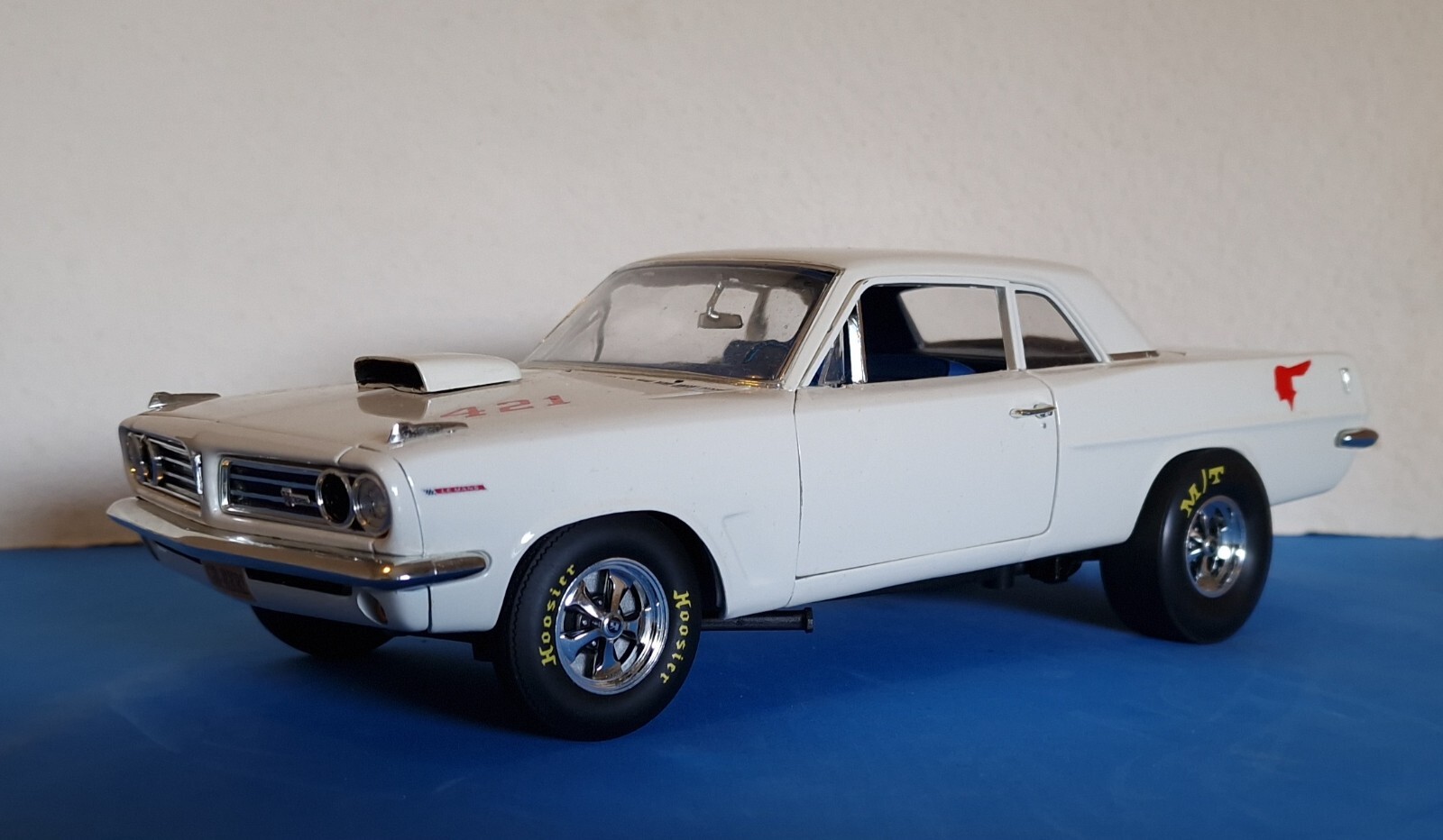 1/18 HIGHWAY61 ポンテアック テンペスト スーパーデューティ Highway 61 1:18 Pontiac Tempest Super Duty Lemans 421