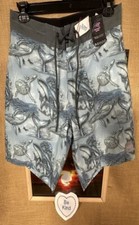 NWT Psycho Tuna men  s multi-color 32 board short  Whale  stretch drawstring regu