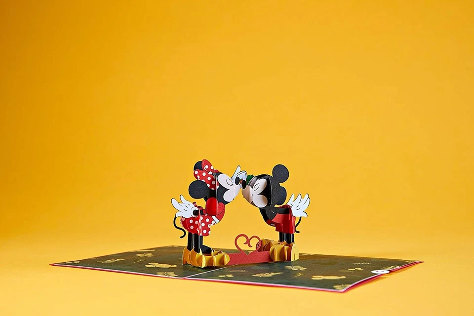 Tarjeta Pop-Up Lovepop Mickey and Minnie Muérdago Vacaciones de Navidad Amor Foto 4 de 4