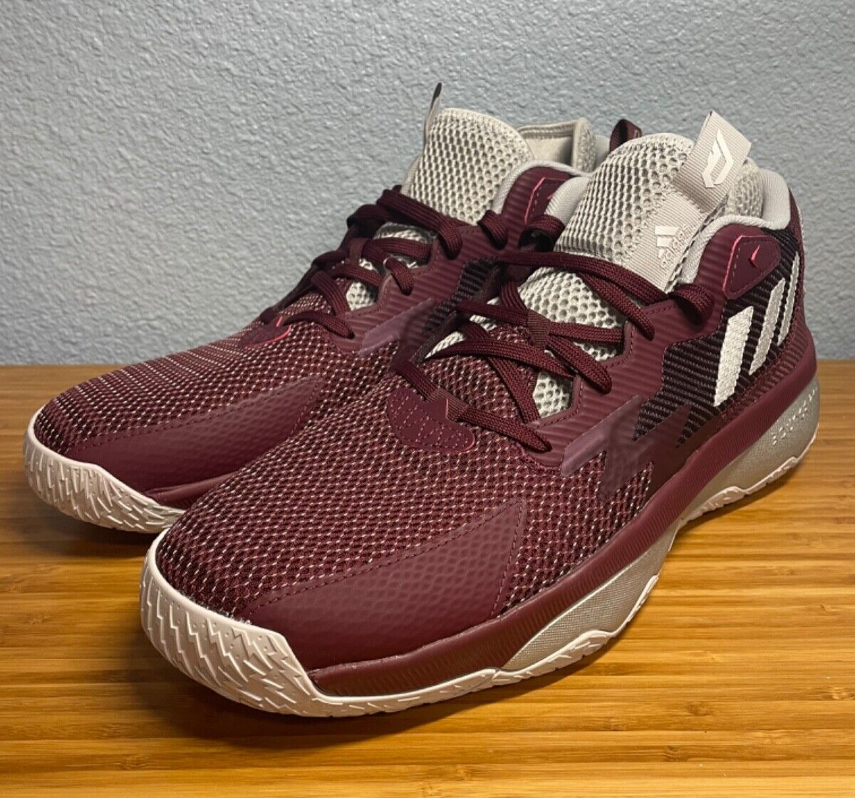 Adidas Dame 8 Mississippi State PE Team Issue Basketball Shoes GZ9710 Mens 10.5 Adidas Dame 8 Mississippi State PE Team Issue Basketball  main image 3