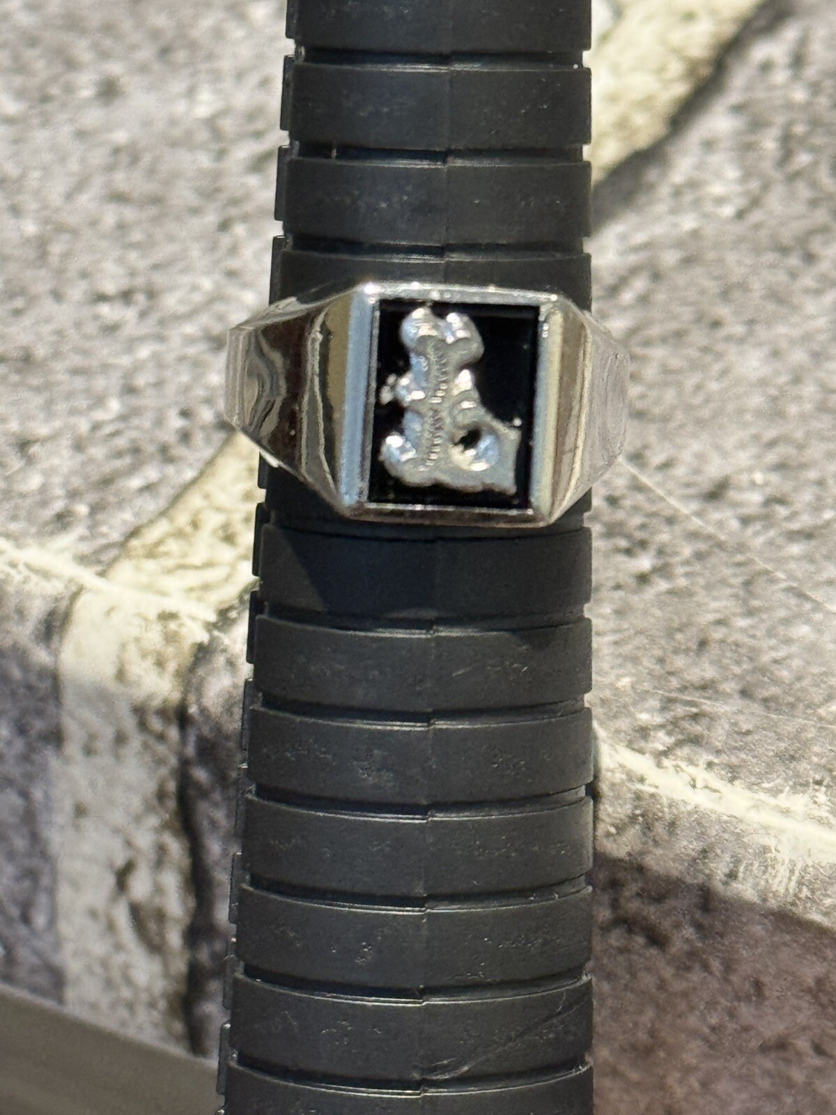 Picture 9 of 12