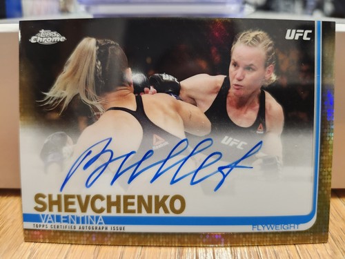 Valentina Shevchenko #FA-VS 2019 Topps UFC Chrome Fighter Autographs card
