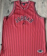 Ultimate Chicago Bulls Collector and Super Fan Gift Guide  48