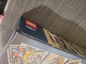 LEGO (10211) Creator Expert: Grand Emporium New Sealed Retired Modular Building