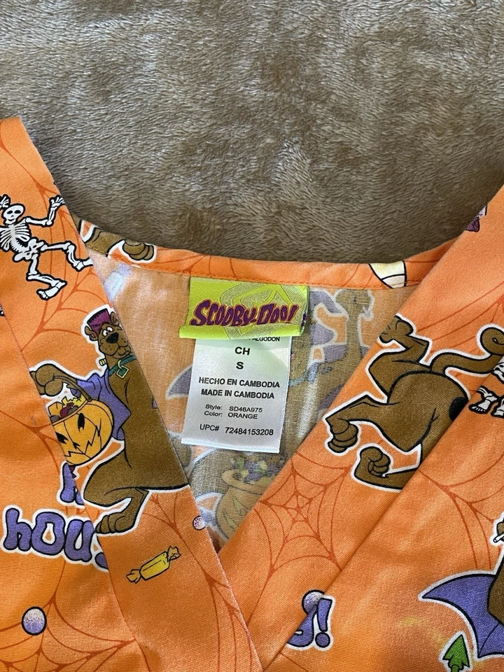 Looney Tunes Scooby Doo Print Nursing Scrub Top Orange Cartoon Design Small - Image 3 of 4