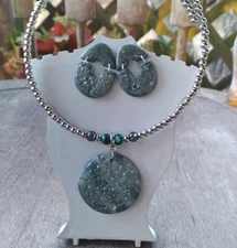 Handcrafted Green Marbled Polymer Clay Silver Memory Wire Necklace Earring Set