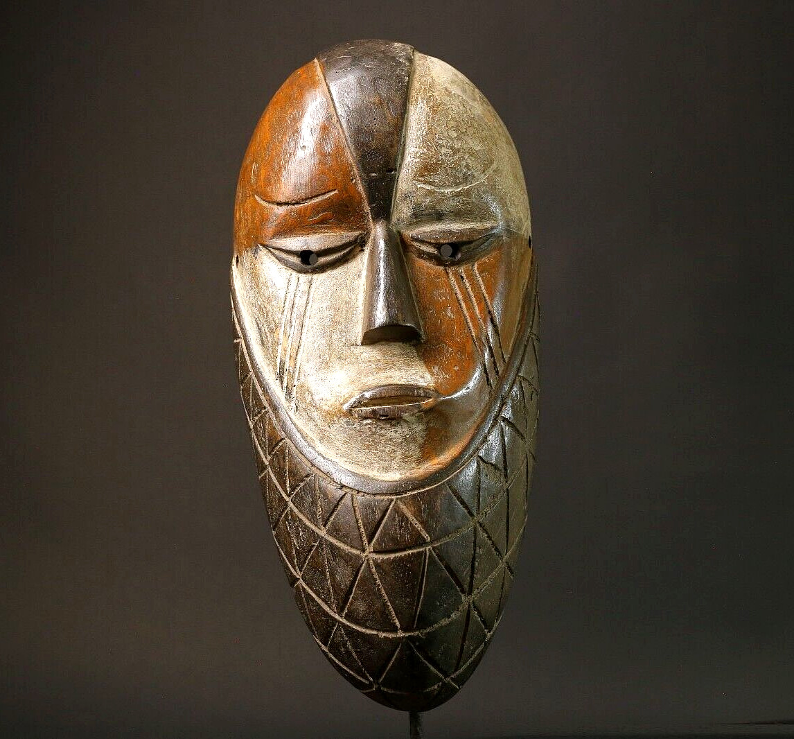 Máscara africana cara tribal liga máscara blanca con cara Congo colgante de p...