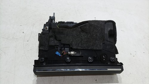 MERCEDES C CLASS W204 2009 - PASSENGER SIDE GLOVE BOX A2046800011 - Picture 5 of 7
