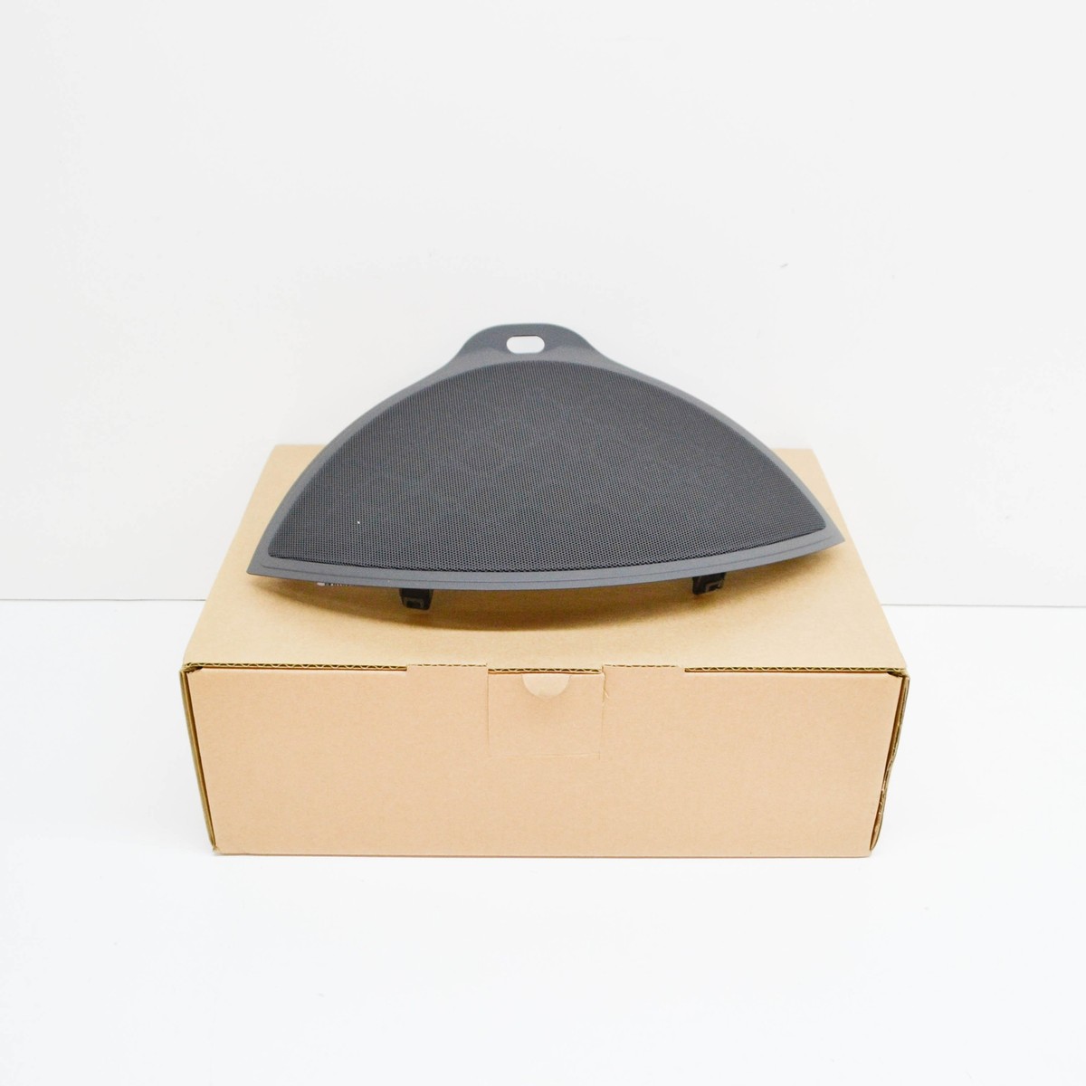 BMW 6 E63 Armaturenbrettverkleidung Lautsprecherabdeckung