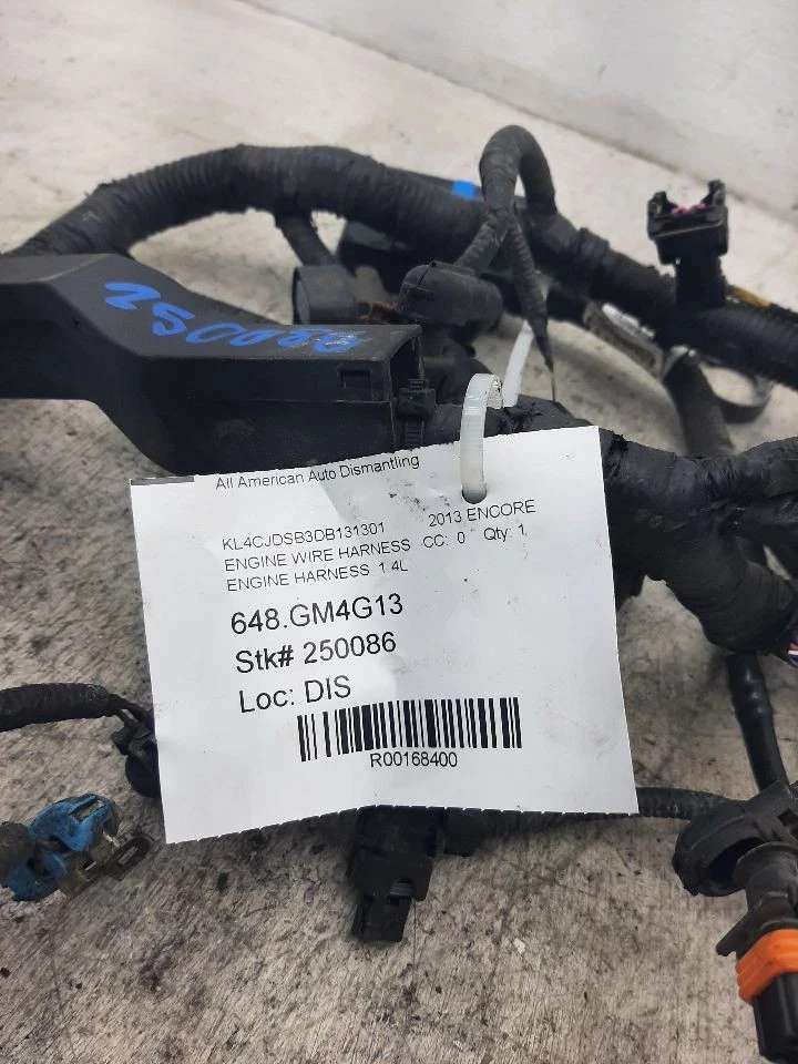 Arnés de cables del motor Buick Encore 2013 1,4 L tracción delantera automática Luv ID 95367475  Foto 4 de 4