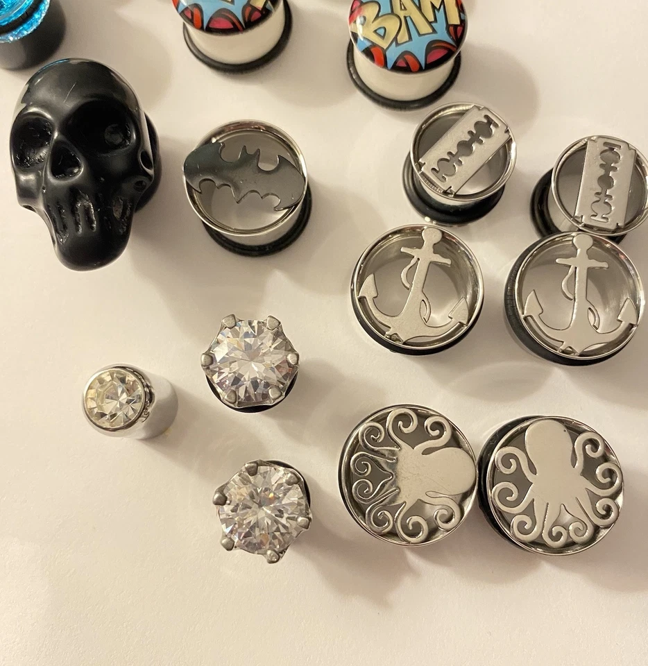 Ear Gauges/plugs Lot Of 13 Pairs + 7 Singles Hot Topic Cubic Zirconia Nautical - Image 2 of 4