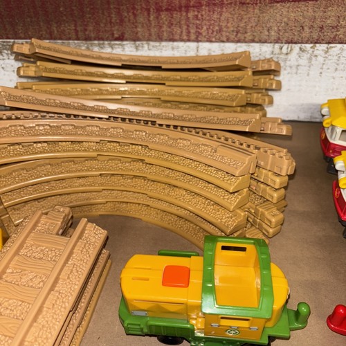 GEO TRAX Fisher Price Lot Of Toys 50 Plus Pieces - Picture 2 of 10