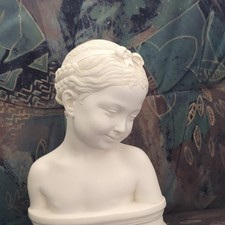 Weiße Deko-Büste Skulptur Frau, freistehend...