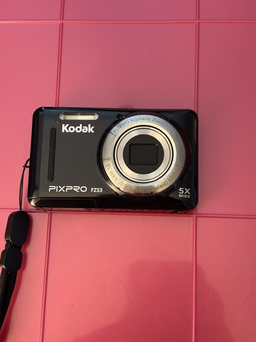 Kodak PixPro FZ53-16.1 MP-Digital Camera-SD Card & Charger-Near