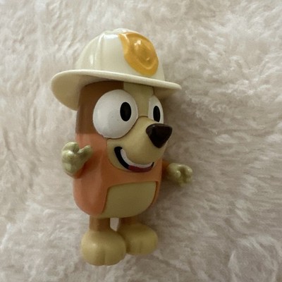 Bluey Family & Friends Figure Friends & Family FIREMAN BINGO Fire Man Hat B2