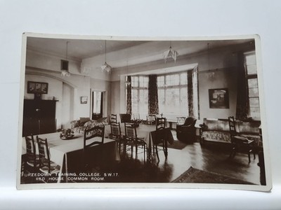 Vintage Postkarte, Furzedown Training College, Rotes Haus Gemeinschaftsraum (11MC)