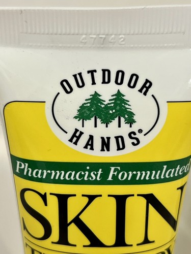3 INTENSE FORMULA SKIN THERAPY CREAM by Outdoor Hands - Pharmacist formulated - Picture 7 of 9