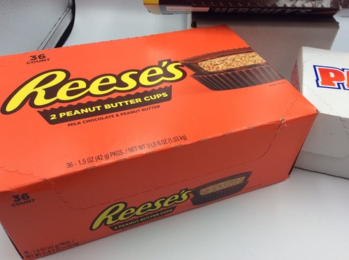 Lote de tazas de mantequilla de maní Reese's, barra de caramelo de día de pago, paquete de dulces Hershey's - Imagen 2 de 5