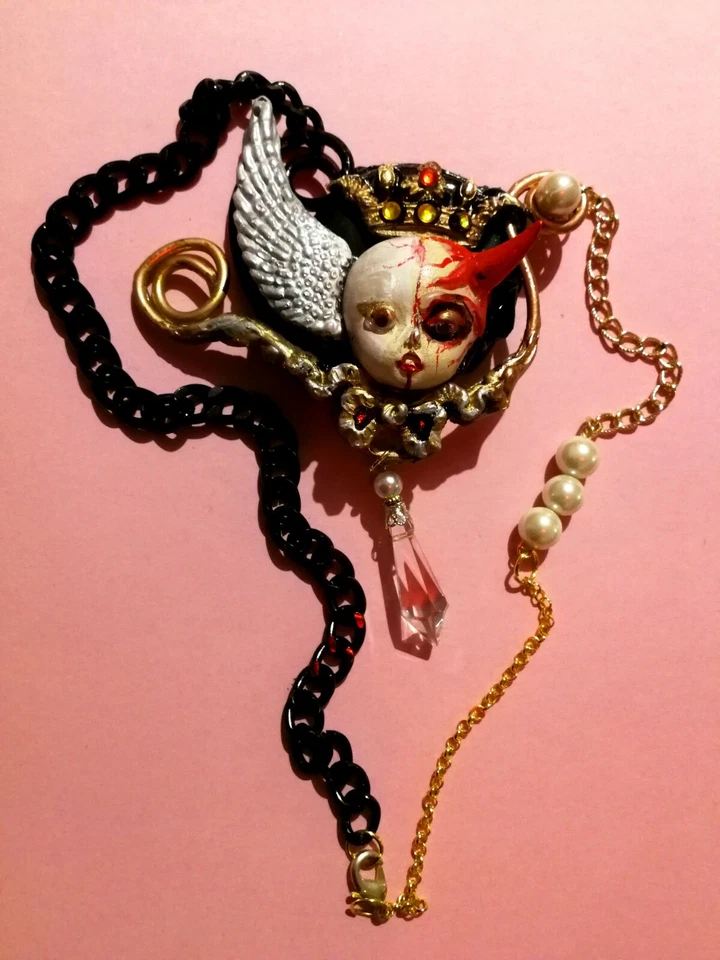 Luxury Jewelry Necklace Doll Head Pendant Angel & Demon Art Deco Chunky Baroque - Image 4 of 4