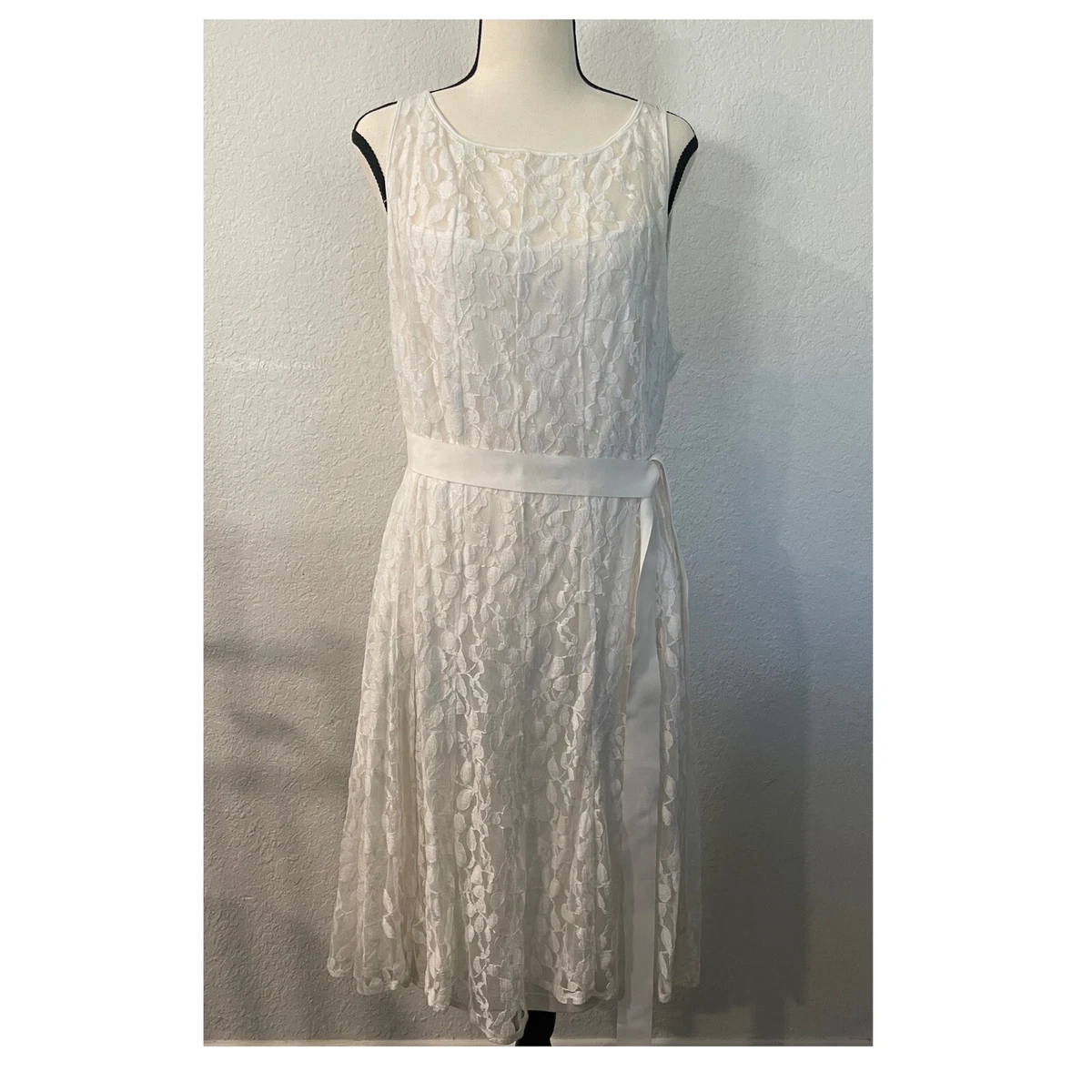 Carmen marc top valvo white dress