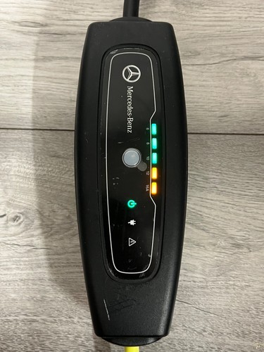 Genuine Mercedes Benz W205 Home Charging Cable 7.5 m Type G A0005831500 10A - Picture 10 of 12