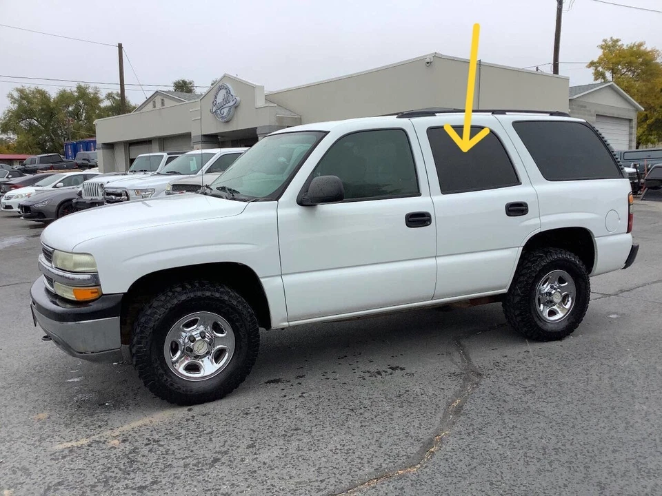 FITS: Chevrolet Tahoe, GMC Yukon : 2000-2006, Left Rear Privacy Door Glass - Image 2 of 4