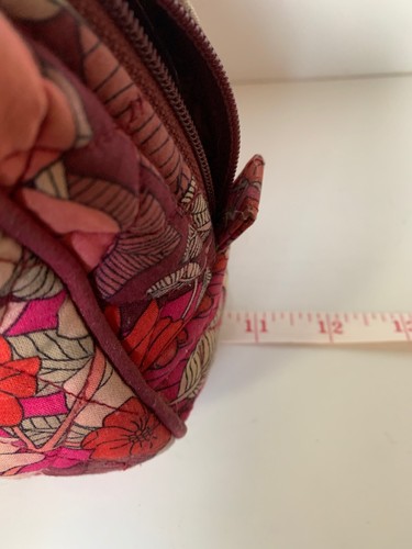 Bolso de Mano Vera Bradley Paisley Acolchado Xlarge y Bolso de Mano Cosmético y Libro de Bolsillo 3 piezas - Imagen 16 de 20