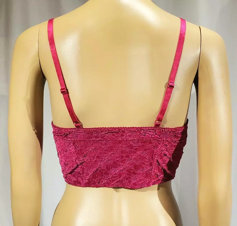 Alças ajustáveis Free People Intimately Bralette magenta floral veludo tamanho M - Imagem 2 de 4