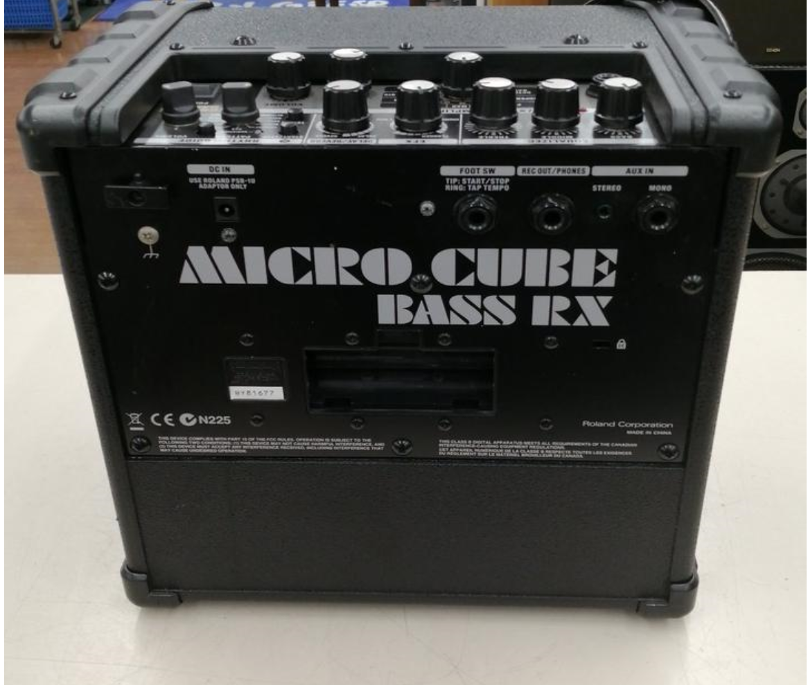 【送料無料+特典付き】MICRO CUBE BASS RX Roland MICRO CUBE BASS RX Basses Amplifiers (4