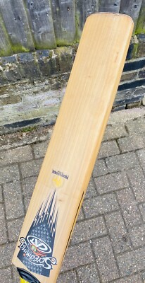 3 Bâtons De Cricket Pro Screaming Cat – Saule Anglais – Modèle Julian Millichamp (Occasion Rare)