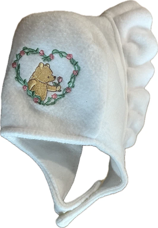 Vintage Classic Winnie The Pooh White Ruffled Fleece Baby Girls Bonnet Inf 6mo