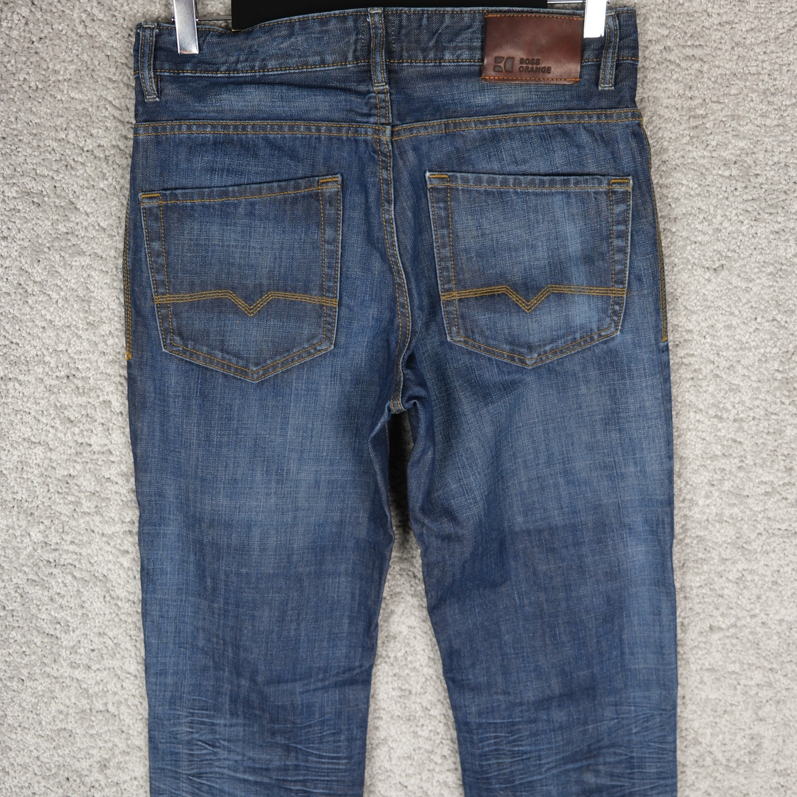 HUGO BOSS ORANGE 31 MEN'S JEANS REGULAR FIT W32 L34 BUTTON BLUE DENIM STRAIGHT thumbnail 4