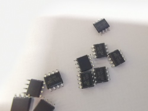 10pcs Genuine ST MC34063 Inverting Regulator Buck Boost Switching - Picture 2 of 6