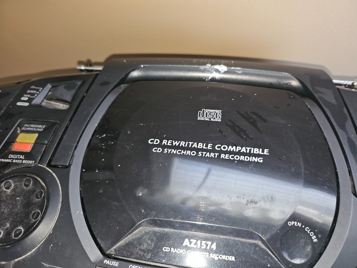 Philips AZ1574 CD Player Radio Portable Boombox CD Works Tape