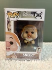 Funko Pop! Vinyl: Disney Snow White and the Seven Dwarfs Sneezy #342