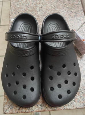 Original Crocs Classic Clog - Black - Women W7 / Men M5 - Brand New