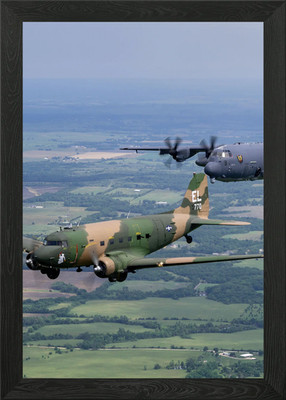 Legacy Flight Gerahmtes Wandbild Poster Leinwanddruck Bild
