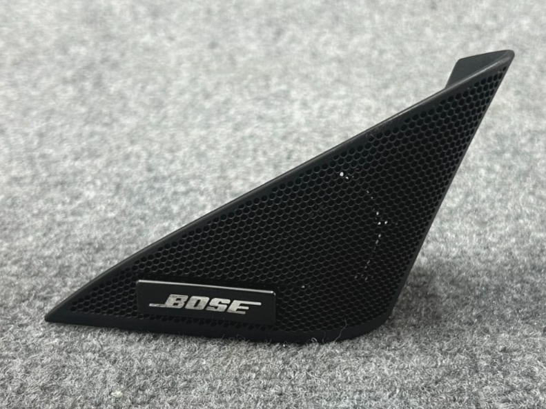Mazda CX-5 II KF speaker lautsprecher BOSE TK7866960 RIGHT for