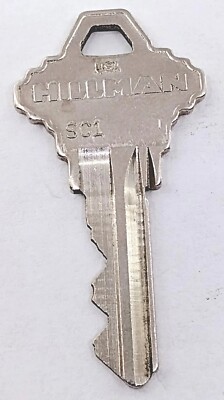 Vintage Key Hillman Marked ''SC1 1 Appx 2-1/8'' Locks House Doors Gate Pool