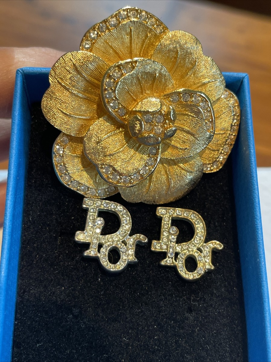 Christian Dior 花形ブローチ　ヴィンテージ s-l1200.jpg