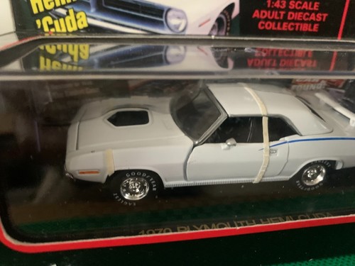 ROAD CHAMPS~1970 PLYMOUTH HEMI CUDA~1:43 SCALE DIECAST~KB TOYS EXCLUSIVE~ B474 - Picture 4 of 21