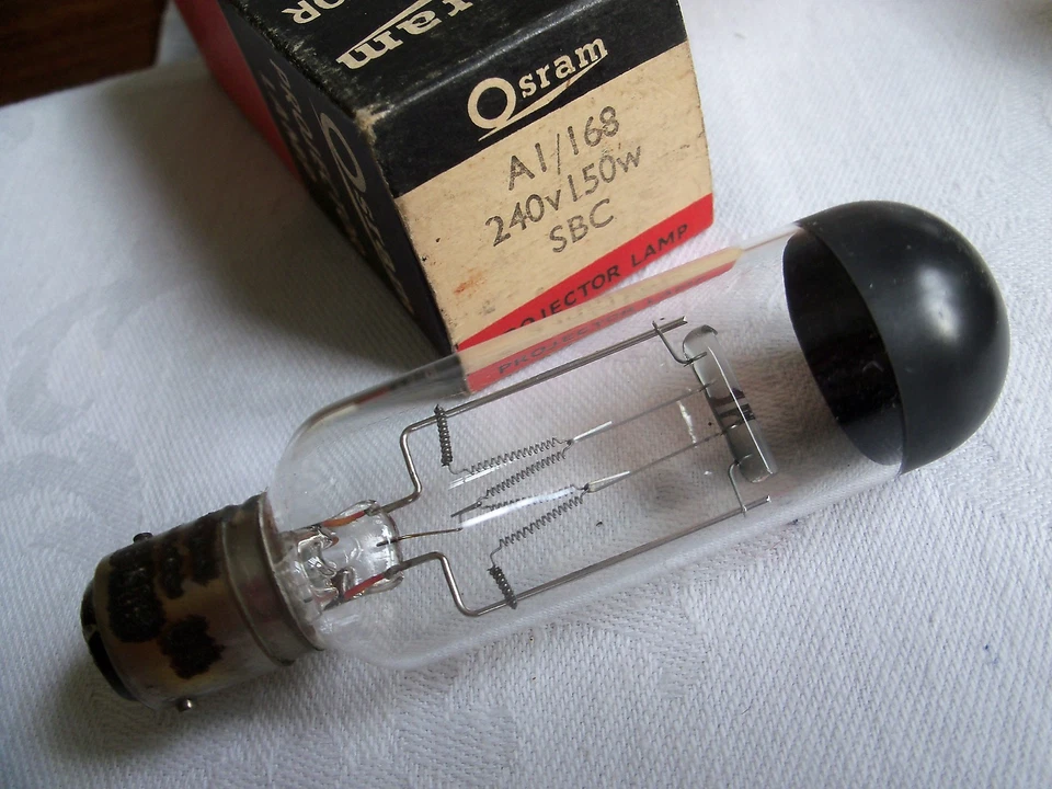 Projektor Glühbirne Lampe A1/168 240V 150W Halogen Umwandlung Set - Bild 2 von 2